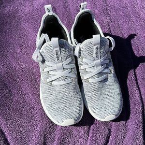 Women’s adidas shoes size 6.5